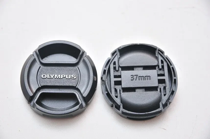 Кришка передня для об'єктивів Olympus 37 мм