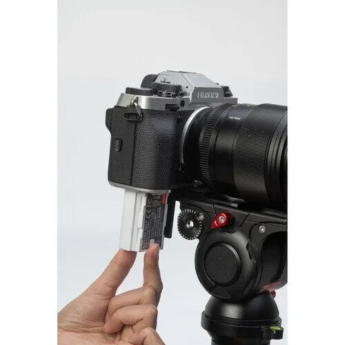 Аккумулятор NP-W235 для камер FujiFilm X-S20 XT5 XT4 XH2 XH2S GFX100 GFX50S II на 2400 ma от Viltrox с TYPE-C