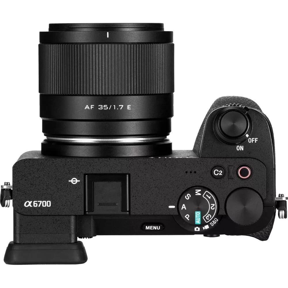 Объектив Viltrox AF 35mm f/1.7 E Air для Sony E (AF 35/1.7 E) (автофокусный Sony E-mount)