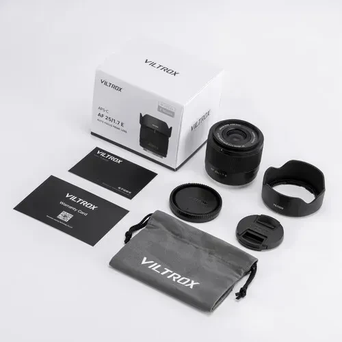 Объектив Viltrox AF 25mm f/1.7 E Air для Sony E (AF 25/1.7 E) (автофокусный Sony E-mount)