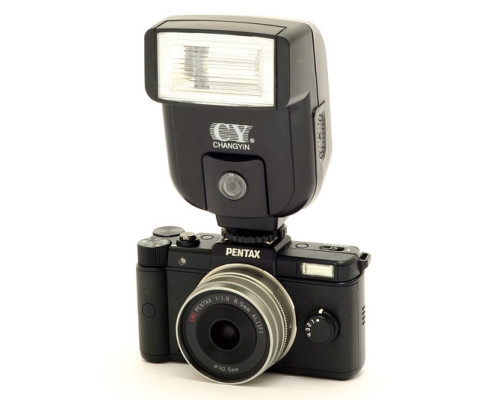 Компактний спалах для фотоапаратів PENTAX - YinYan CY-20