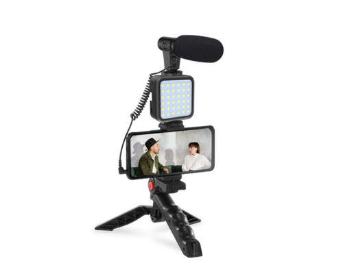 Набір для блогінгу Bakeey Vlogging KIT (KIT-01LM) (штатив+кріплення для телефону+мікрофон+LED світло+пульт)