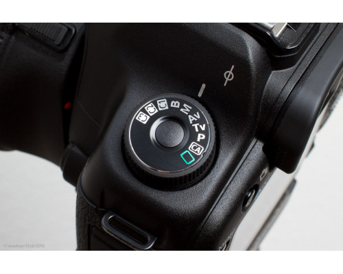 Кнопка перемикання режимів Canon 5D Mark II