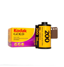 Фотоплівка кольорова (плівка для фотоапарата) Kodak 35 mm Gold ISO 200 36 кадрів