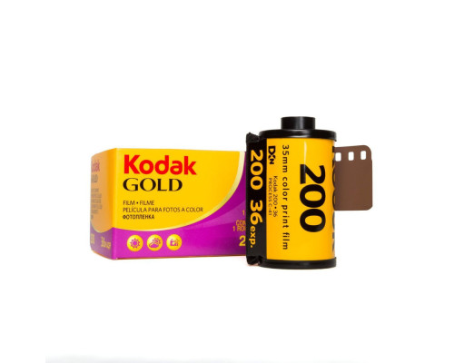 Фотопленка цветная (пленка для фотоаппарата) Kodak 35 mm Gold ISO 200 36 кадров