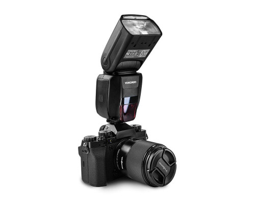 Вспышка для фотоаппаратов Olympus - YongNuo Speedlite YN730 с аккумулятором в комплекте