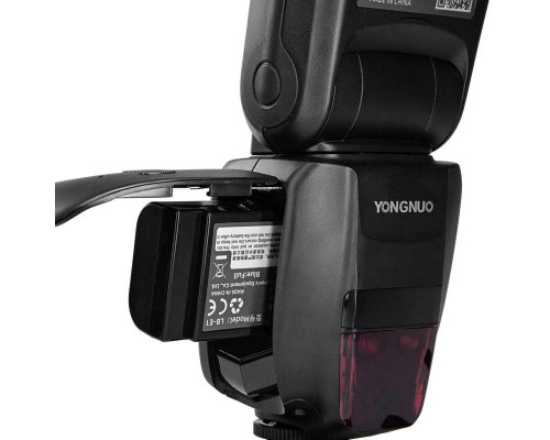 Вспышка для фотоаппаратов Olympus - YongNuo Speedlite YN730 с аккумулятором в комплекте