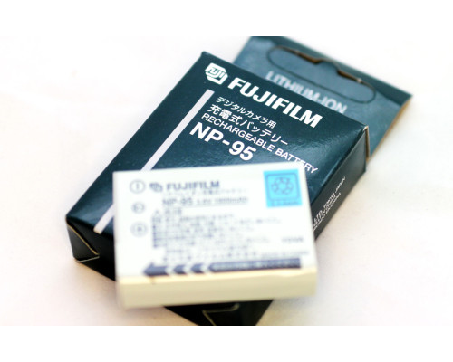 Аккумулятор NP-95 (аналог DB-90) для камер FujiFilm FinePix X100, X100S, X100T, X30, F30, Real 3D W1, F31fd