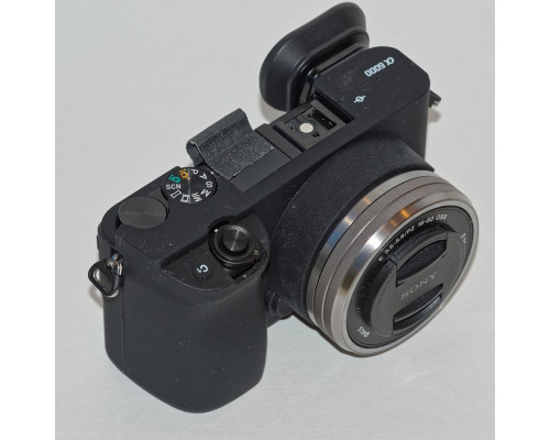 Захисний силіконовий чохол для фотоапаратів SONY A6000 - чорний